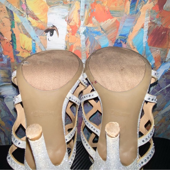 Zigi Soho Women Size 7 Daliyah Open Toe Dress Sandals- Silver - Picture 5 of 9